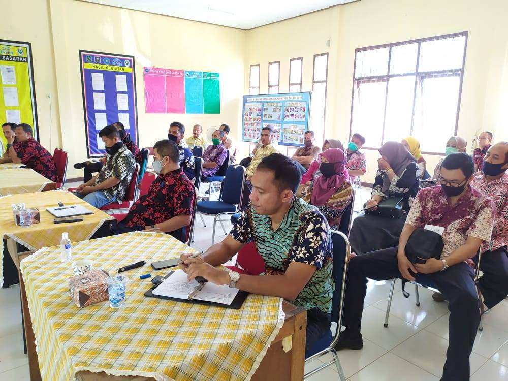 Dokumentasi Kegiatan Tim Koordinasi, Intensifikasi dan Ekstensifikasi Potensi Pajak Daerah Kecamatan Singkawang Tengah tanggal 18 Juni 2020
